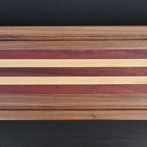 5 Stripe large with handles, feet and drip edge.